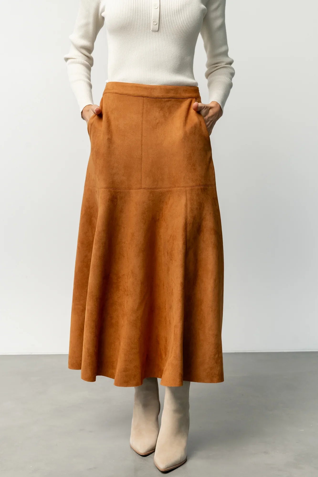 Tona Faux Suede Skirt | Camel