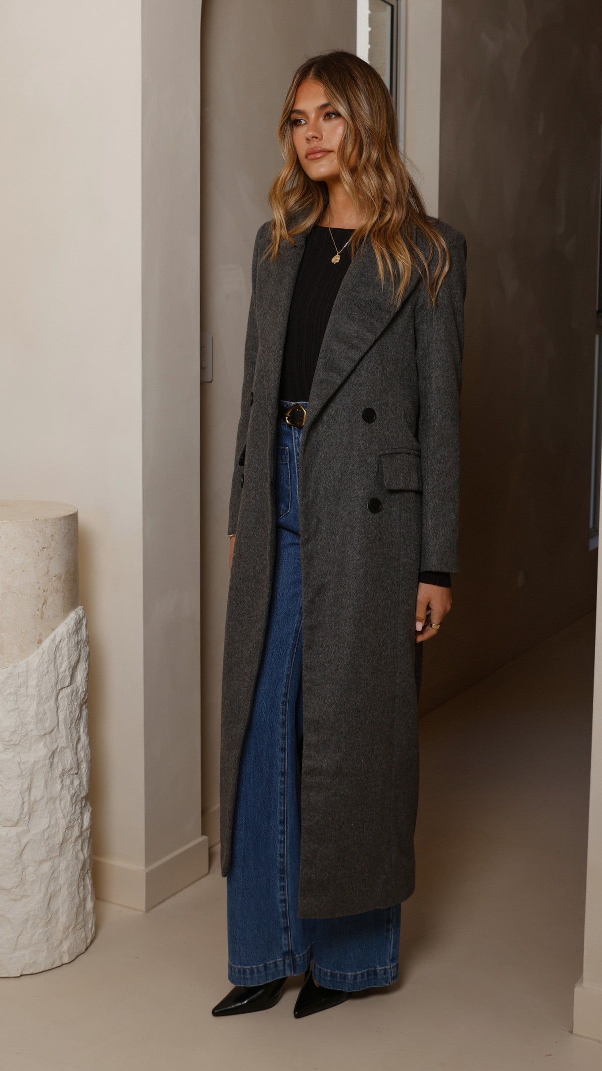 MVN - Lost In New York Coat - Charcoal