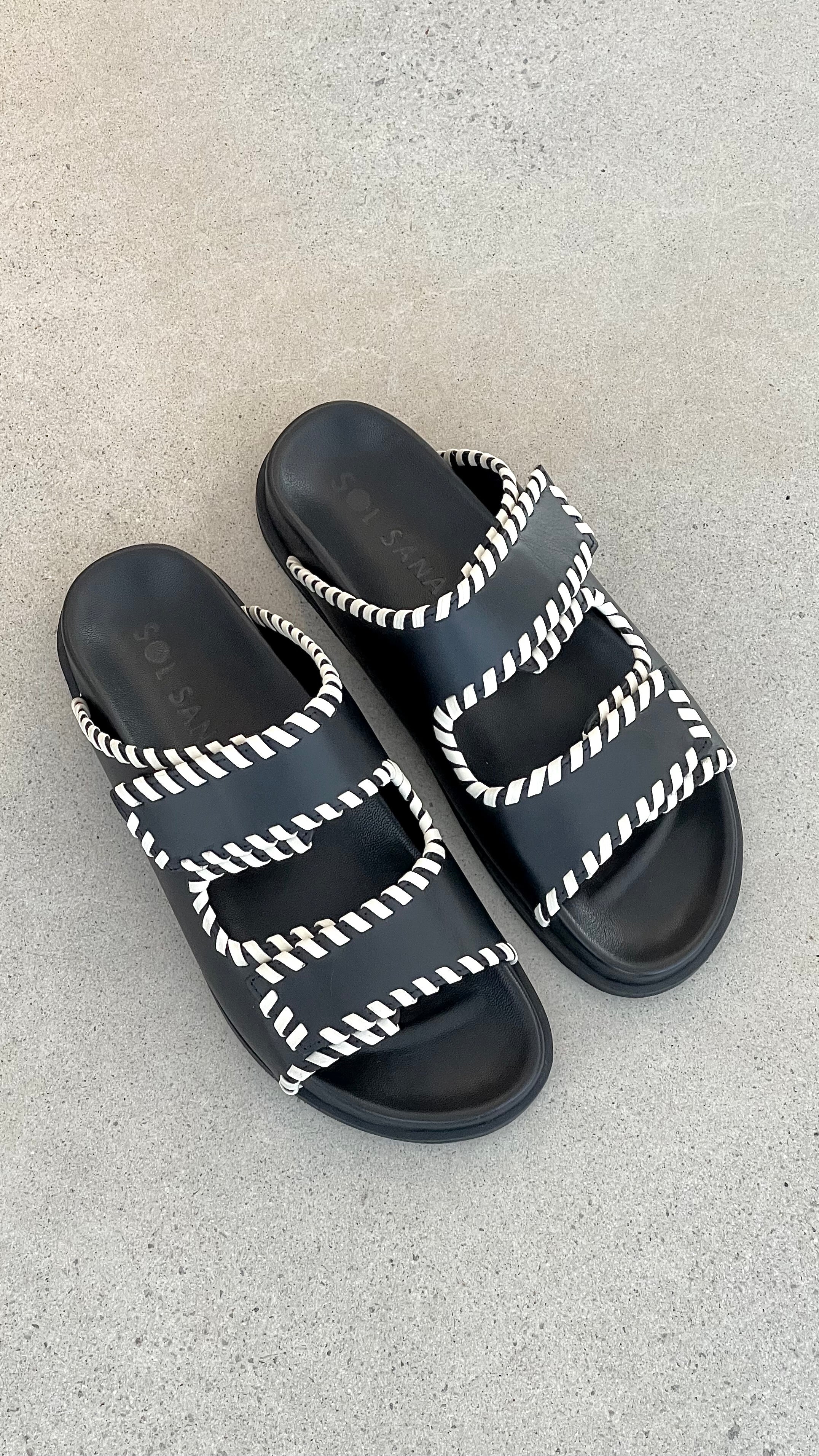 Sol Sana Fontelina Footbed - Black / Off White Trim