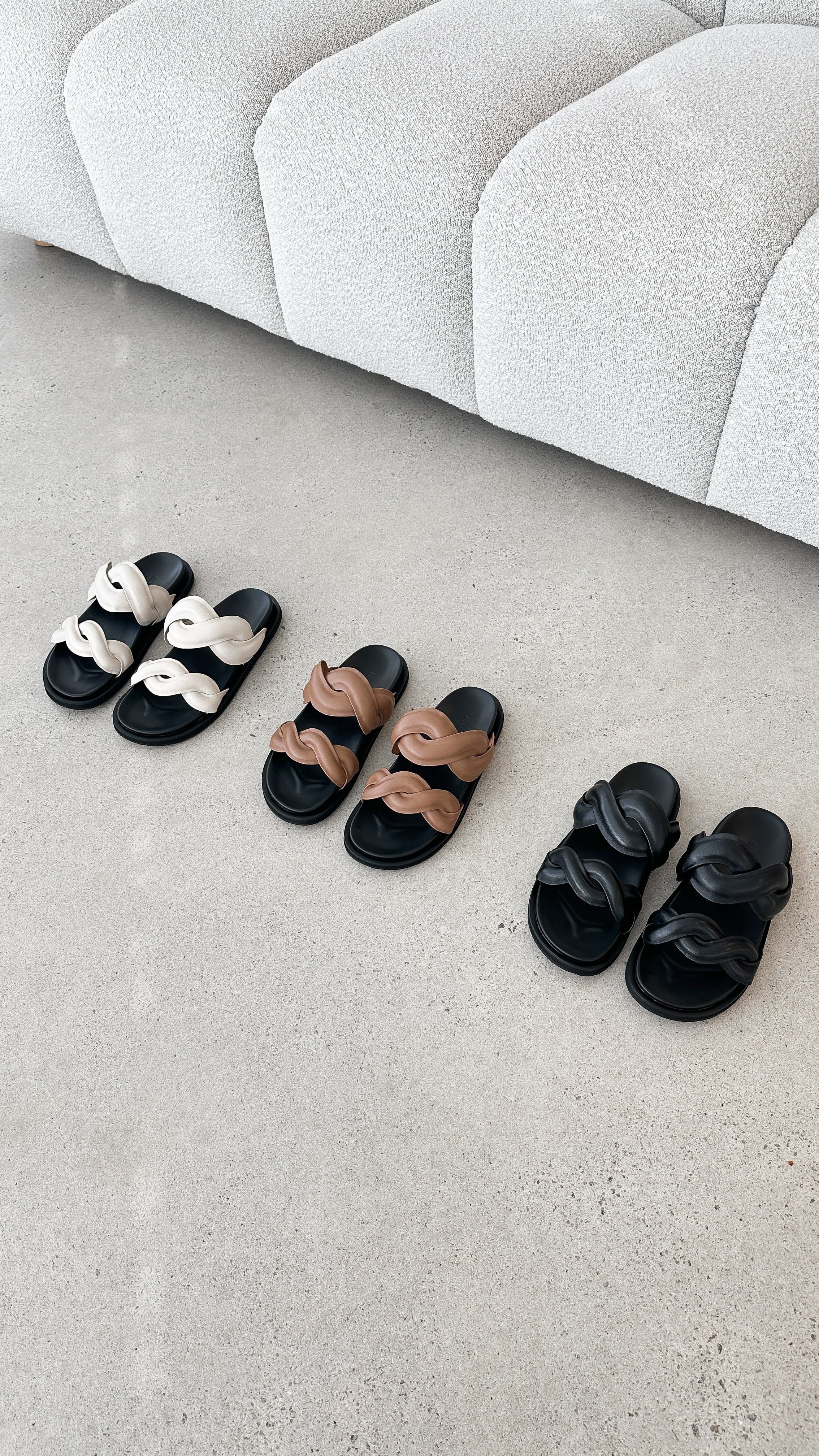 Pantone Slides - Pecan Leather